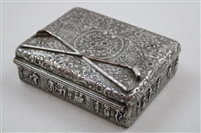 Fancy Metal Box With Crossed Golf Clubs On Lid