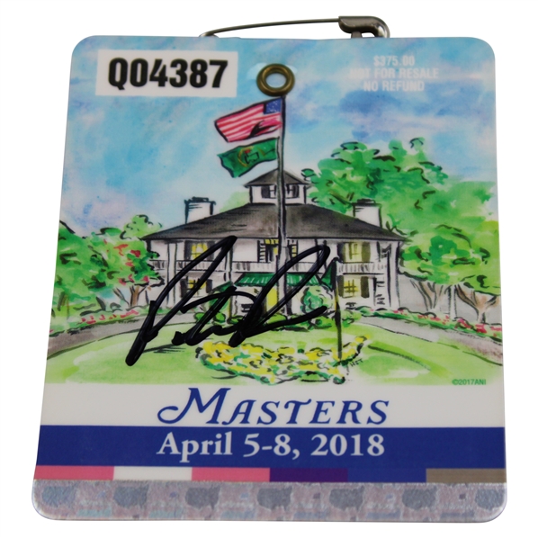 Patrick Reed Signed 2018 Masters Tournament SERIES Badge #Q04387 JSA ALOA