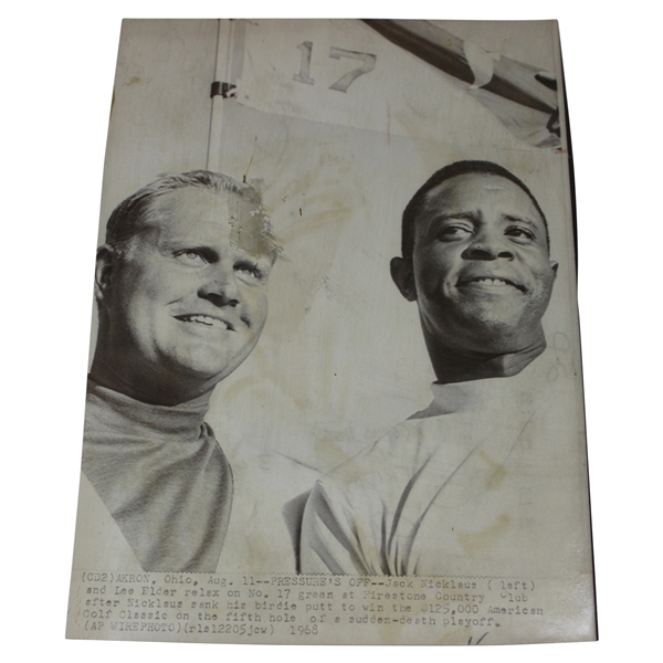 1968 Jack Nicklaus & Lee Elder Pressures Off Press Photo