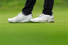 Jordan Spieth Dual Signed Match Used White Golf Cleats w/Locker Sign - 2025 Genesis Invitational JSA ALOA