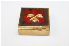 Golf Ball with Crossed Clubs Stamp Safe/Small Box