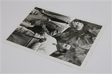 1941 The Duke & Sarazen Watch Bobby Jones Hit at Red Cross Event Wire Photo