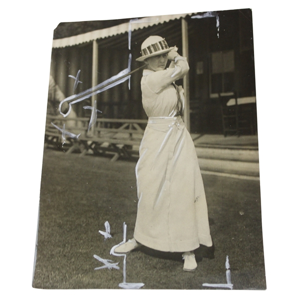 1918 Mrs. Hubert Law Female Golf Sensation Wins in California Early Photo