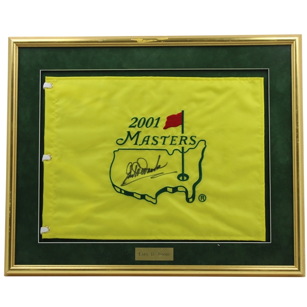 Rare Earl Woods Signed 2001 Masters Embroidered Flag Beckett #AB91536 - Framed