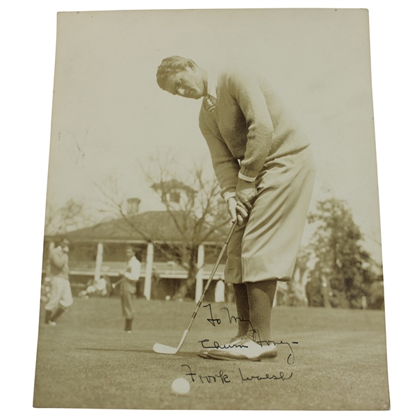 Frank Walsh Signed Putting in Front of Augusta National Clubhouse w/Calamity Jane Photo