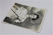 Babe Zaharias With Putter B & W Photo
