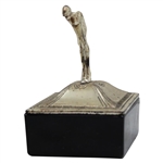 Putting Lady Golfer Metal Lid on Box