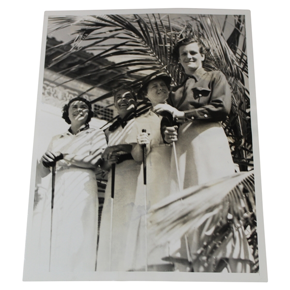 1937 Women Take Hold of Professional Golf Important Photo w/Babe Didrikson & Jean Bauer