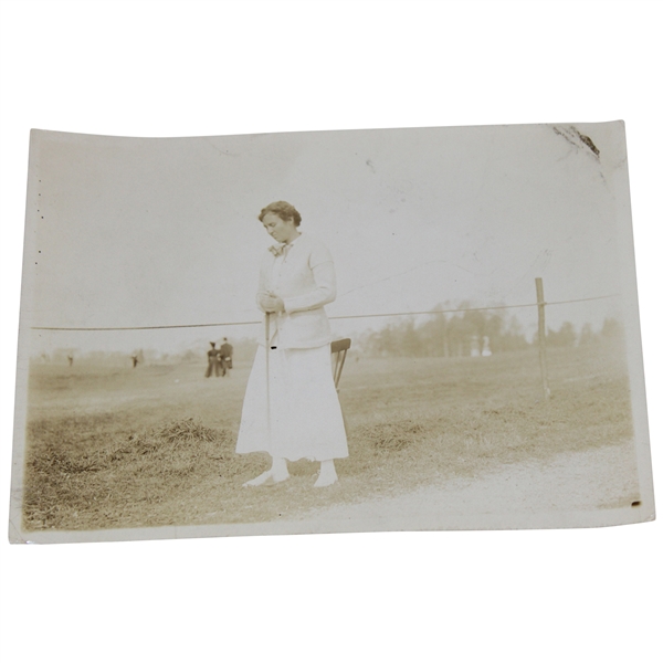 1910 Dorothy Robinson Early Female Golf Star on the Course Vintage Photo