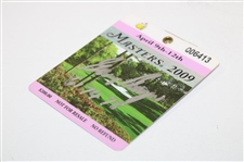 Gary Player Signed 2009 Masters Tournament SERIES Badge #Q06413 with Years Won JSA ALOA