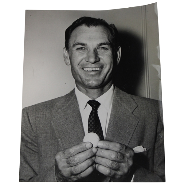 1953 Ben Hogan Holds Ball He Used to Win British Open Art Photo
