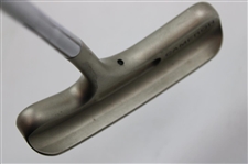 2002 Scotty Cameron Bullseye Flange Putter w/Headcover