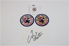 Tom Kite Signed 1992 Sports Illustrated & 3x5 Card w/Pairing Sheets, Ball Marker & Patches JSA ALOA