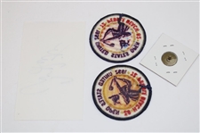 Tom Kite Signed 1992 Sports Illustrated & 3x5 Card w/Pairing Sheets, Ball Marker & Patches JSA ALOA
