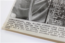 1967 Jack Nicklaus 'Happiness Is Winning First Prize' AP Wire Photo - August 7th