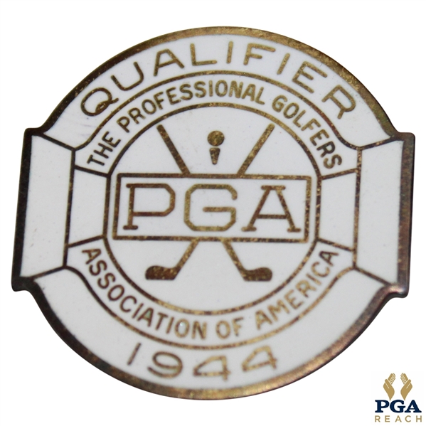 1944 PGA Championship at Manito G&CC Contestant Badge - Bob Hamilton Winner