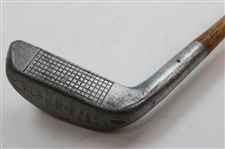 The New Mills Medium Lie Ray Model U S Design Patent 602515 Standard Golf Co F1280 Sunderland England Putter
