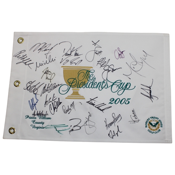 Tiger Woods Jack Nicklaus & more Signed 2005 Presidents Cup Embroidered Flag JSA ALOA
