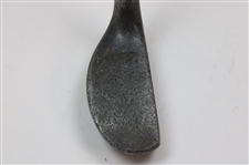 c.1923 Huntley Putter w/ Thumb Groove Shaft