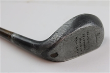 1915 Standard Golf Co. Braid-Mills Sunderland Putter