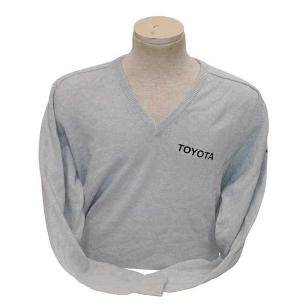 Chi Chi Rodriguezs Personal Pringle Gray Cashmere Sweater w/Sponsor 