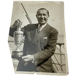 Walter Hagen with the Claret Jug Wire Photo