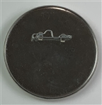 Fuzzy Zoeller Signed 1981 & 1982 Donruss, 'A Fuzzy Fan' & Other Buttons - Mazzeo Collection JSA ALOA