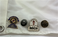 2002 US Open Bethpage Black Official Embroidered Pin Flag w/ Many Commemorative Golf Pins - Mazzeo Collection