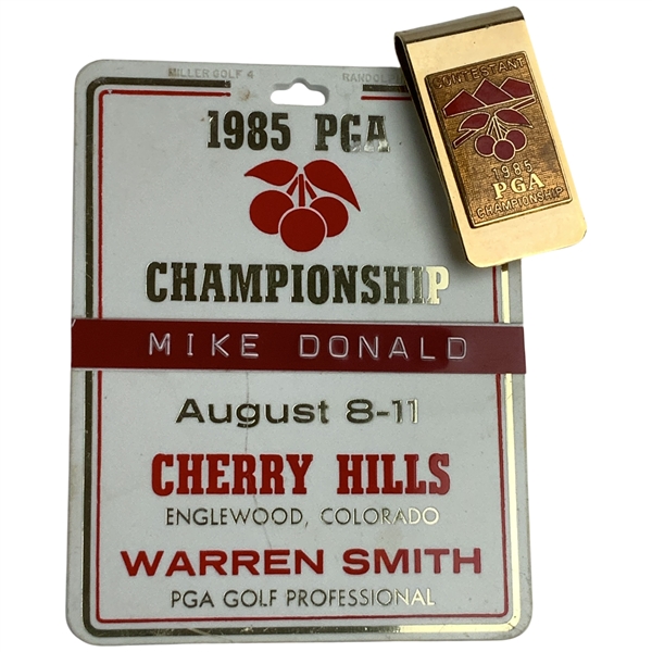 Mike Donalds 1985 PGA Championship at Cherry Hills Contestant Badge and Bag Tag