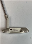 Titleist Scotty Cameron 2001 Masters Champion Tiger Woods Limited Edition Putter 074 of 272