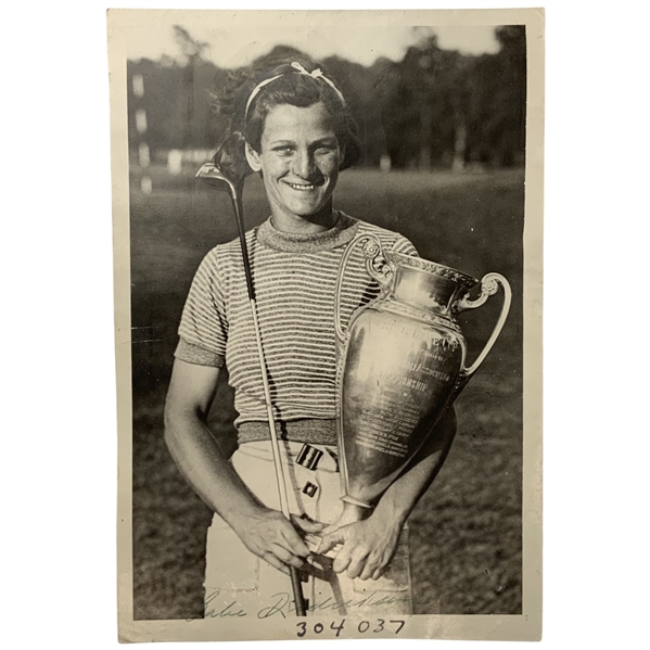 Babe Didrikson Zaharias Signed Vintage Golf Championship Photograph by Francis Miller JSA ALOA
