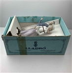 Lladro Glazed Porcelain Golfing Couple Figurine No. 1453