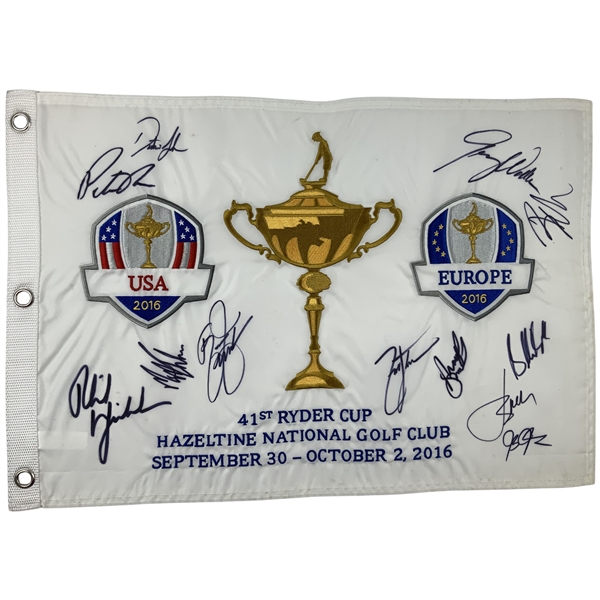 USA Team Signed 2016 Ryder Cup Hazeltine National Golf Club Variant Flag JSA ALOA