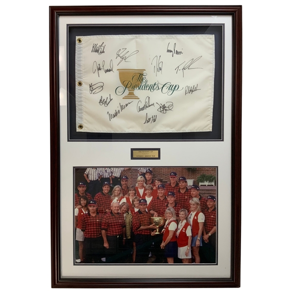 Capt. Arnold Palmer & Winning US Team Signed 1996 Presidents Cup Flag Presentation - Framed JSA #29576