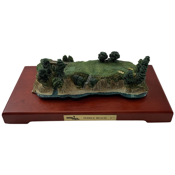 Fairway Replicas Pebble Beach 5th Hole Golf Course Diorama